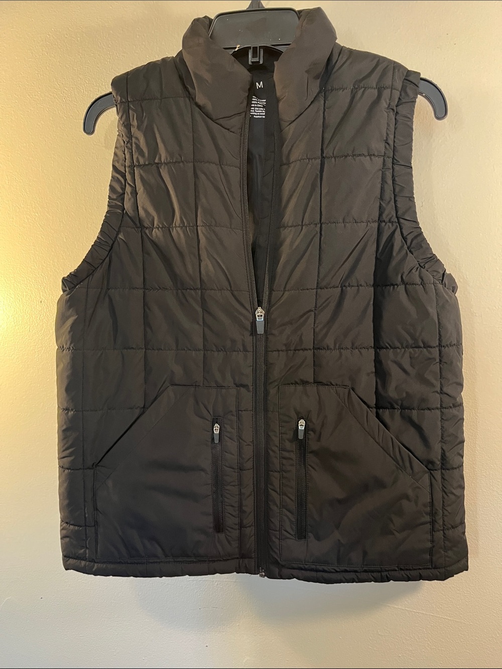 Xersion Black Quilted Puffer Vest with High Collar and Zip Pockets